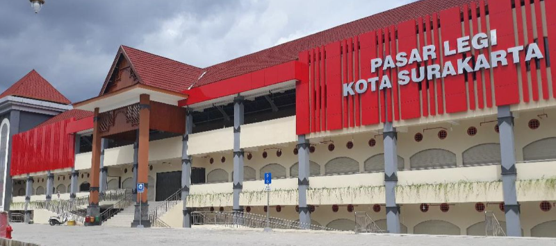 Pasar Legi Solo: Denyut N...