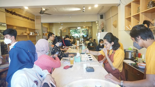 Restaurant Ambience