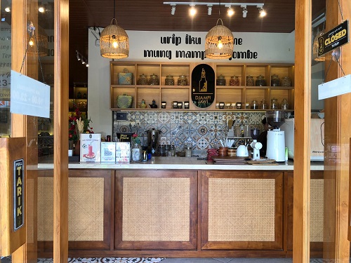 Restaurant Ambience 